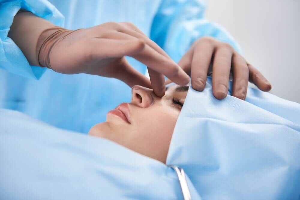 Rinoplastika